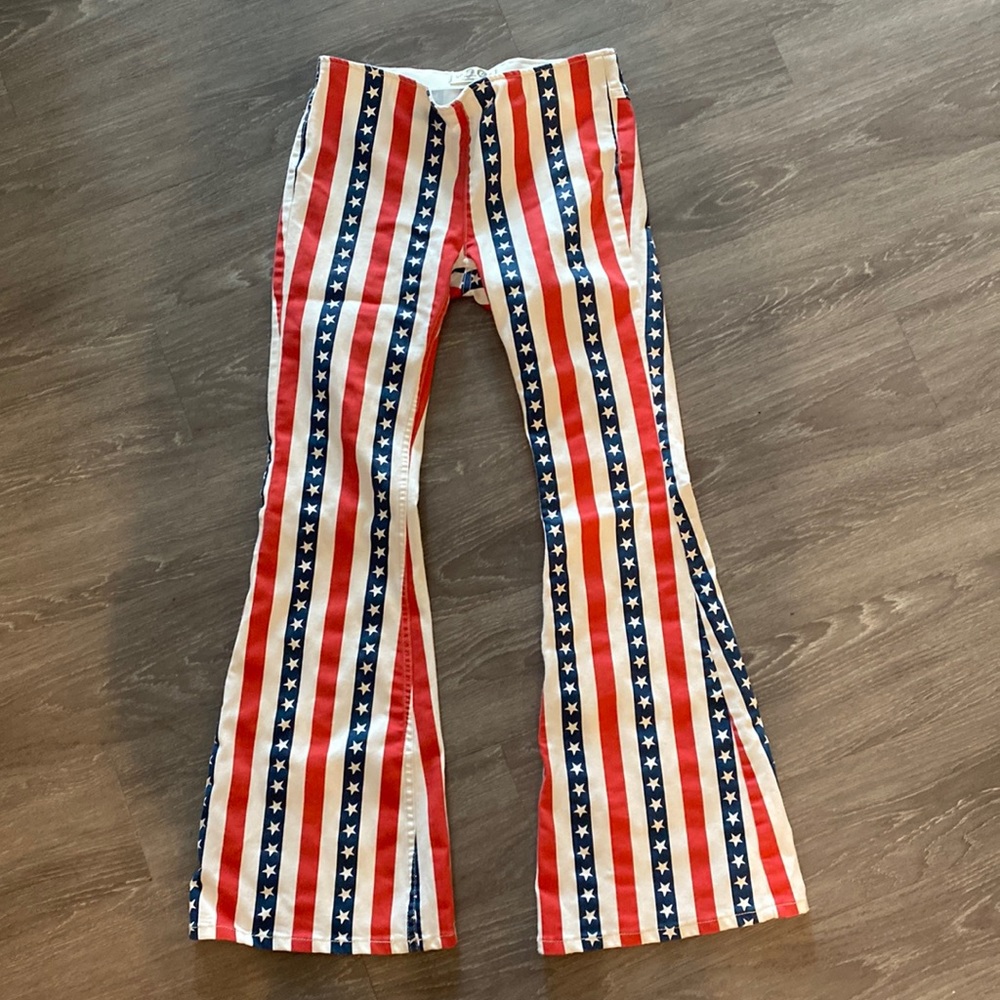 Star spangled banner flare jeans by free people size 29